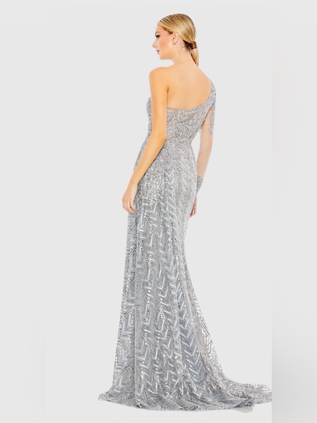Mac Duggal 20401 Platinum Beaded One Shoulder A Line Gown Nwt Sz 8 — image 3 of 8